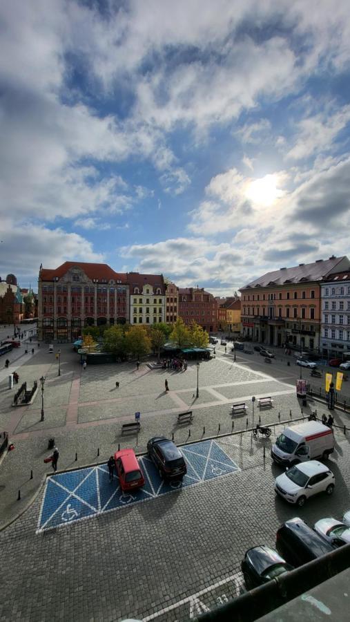 Przestronne Dwa Pokoje Z Widokiem Na Rynek I Plac Solny! Apartment วรอตซวาฟ ภายนอก รูปภาพ